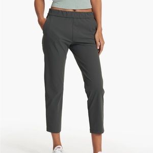 Vuori Miles Ankle Pant - light grey